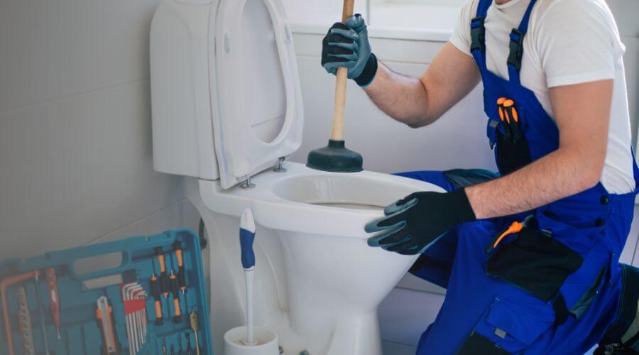 Professional expert plumbing services in Sheldon, MO